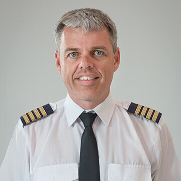 Jamie Johnston - Flight Examiner and Senior Instructor 